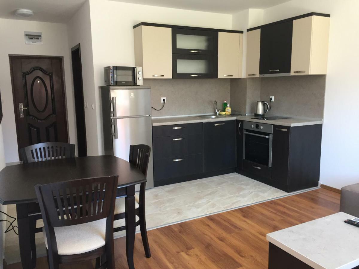 Apartments Dione Pomorie Exterior foto
