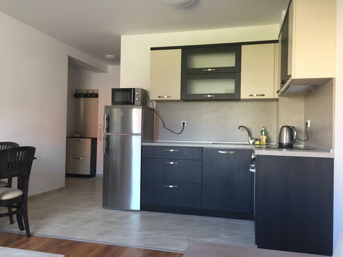 Apartments Dione Pomorie Exterior foto